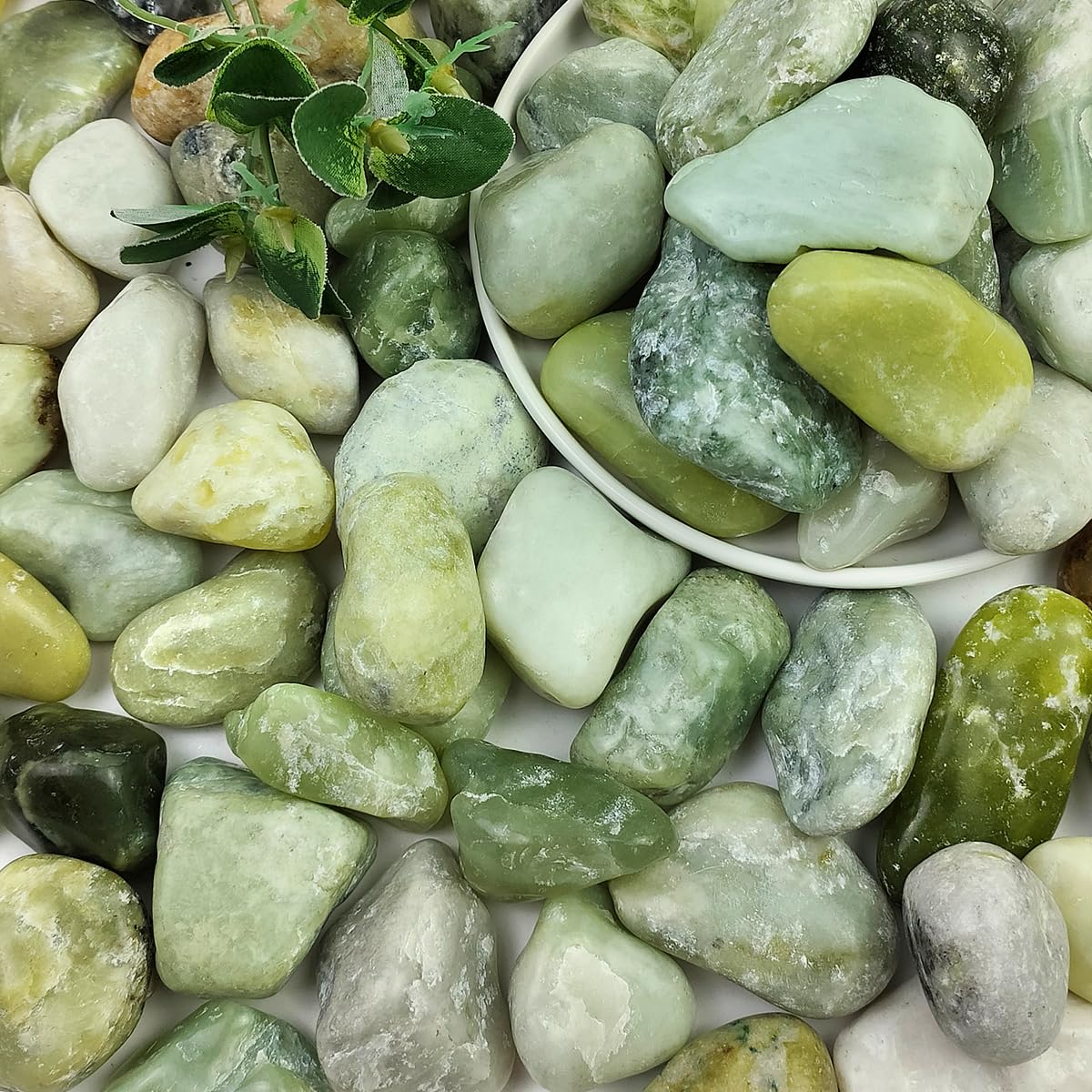 5LB White River Rocks - 2-3 inch High Polished Decorative Pebbles, Stones for Landscaping, Natural River Rocks for Outdoor Décor, Plants,Vase Filler,Fish Tank